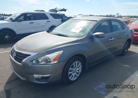 2015 Nissan Altima 2.5 S from USA, damaged, VIN 1N4AL3AP4FN371544